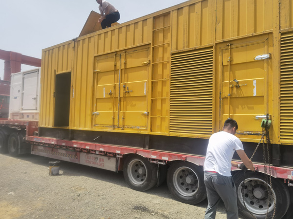 南沙除了负载情况和发动机维护，还有哪些因素会影响 200kw 柴油发电机的油耗？