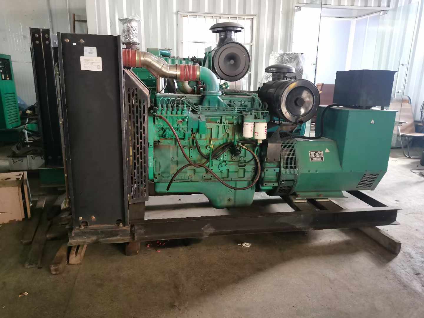 南沙发电机租赁如何确定电缆的承载电流是否在安全范围内？