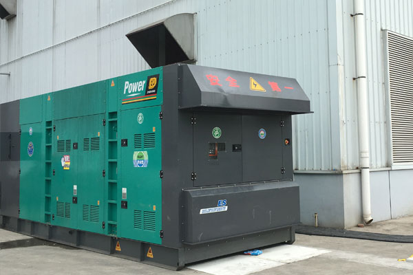 南沙燃油滤清器的更换流程是怎样的？