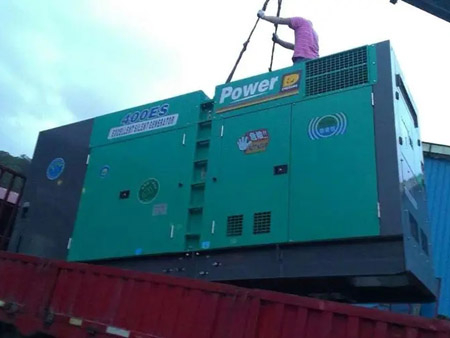 南沙柴油发电机组转速不稳定时，如何对发动机进行维护？