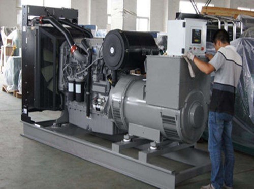 南沙柴油发电机组和储能设备配合使用的案例